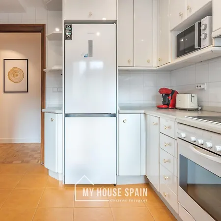 Myhousespain - Amplio Y Luminoso Piso En El Centro Gijón